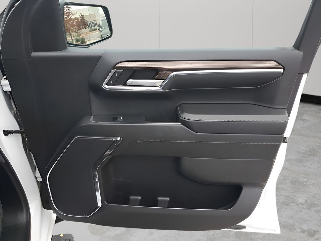 Used Car 2024 Chevrolet Silverado 1500  Lt Trail Boss For Sale Under $50,000 In Austin, Texas