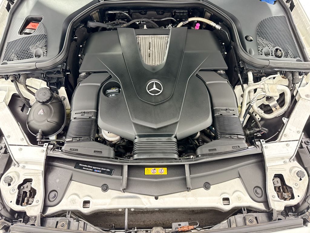 Thumbnail: 2019 Mercedes-Benz E-Class - 28