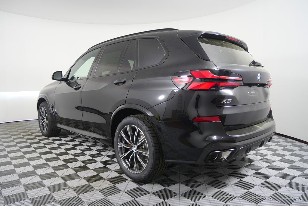 Thumbnail: 2026 BMW X5 - 5