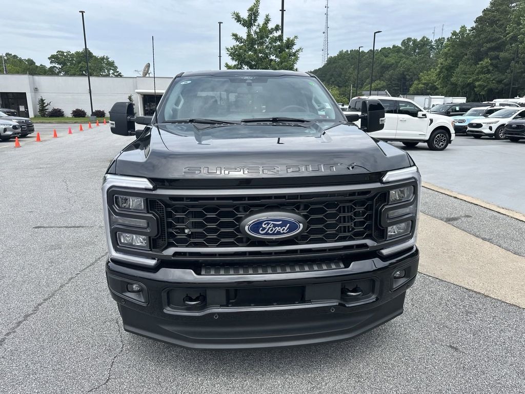 2024 Ford F-250SD Lariat 2