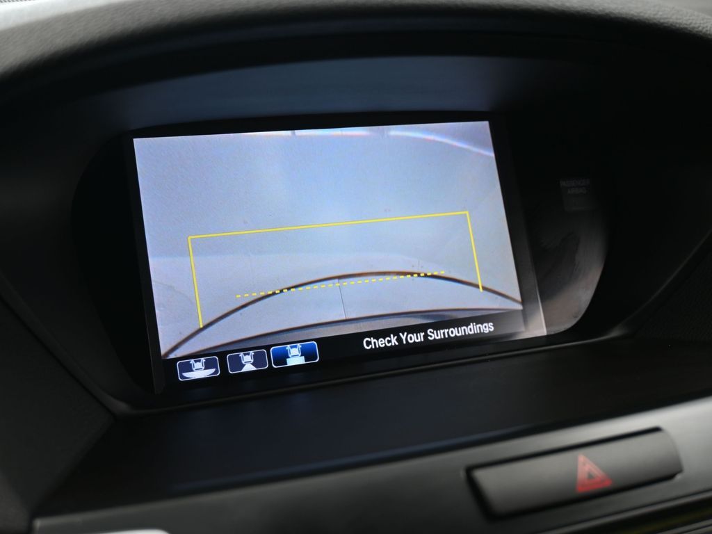 Used 2017 Black Acura V6 image 25