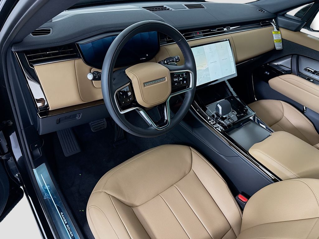 Thumbnail: 2026 Land Rover Range Rover Sport - 10