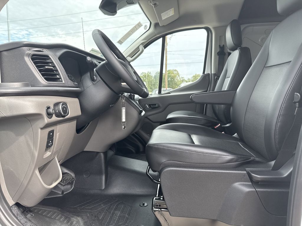 2025 Ford Transit-150 Base - 10