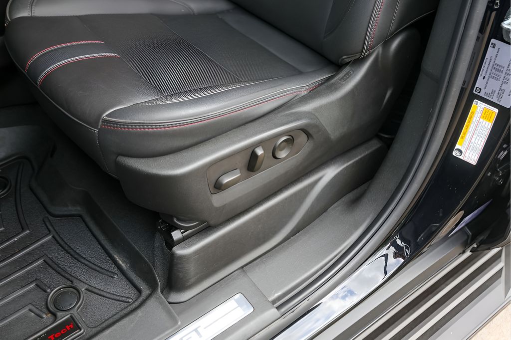 Used Car 2022 Chevrolet Tahoe  Rst For Sale Under $60,000 In Austin, Texas