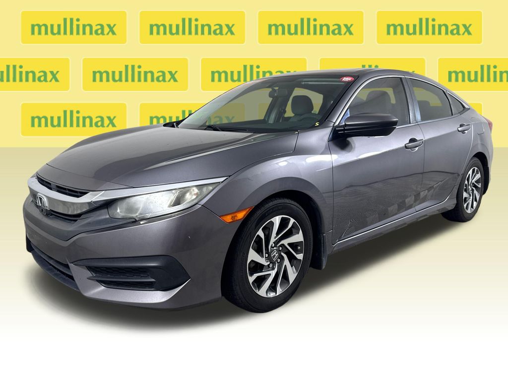 Used 2018  Honda EX image 14