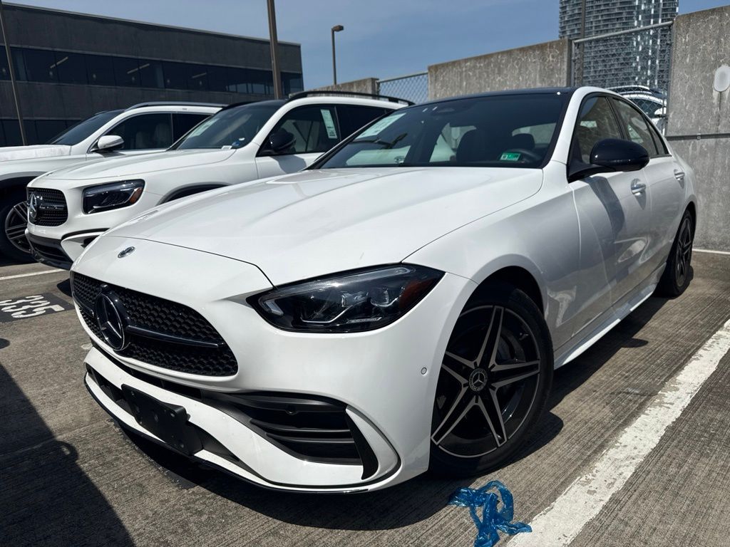 Thumbnail: 2024 Mercedes-Benz C-Class - 1