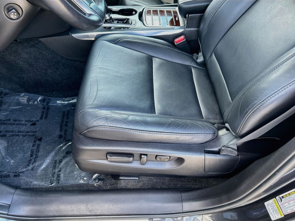Thumbnail: 2015 Acura MDX - 20