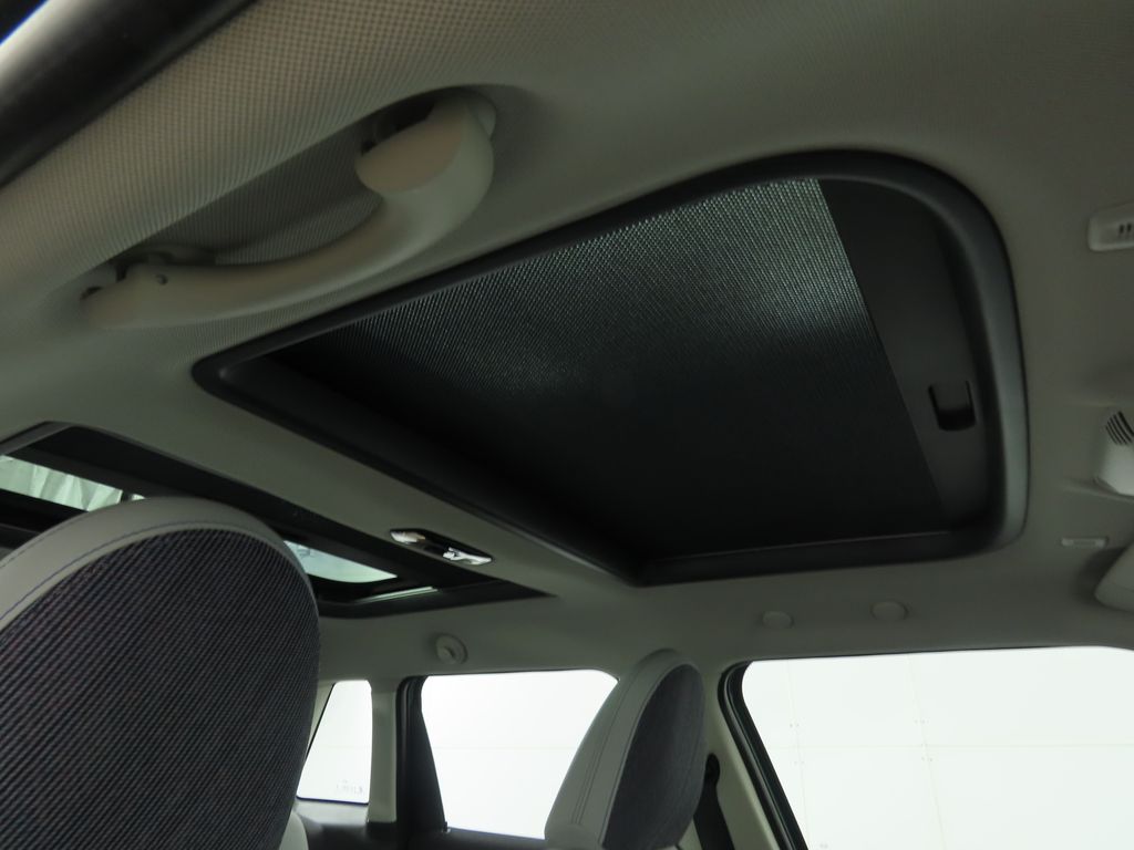 Thumbnail: 2025 MINI Cooper - 21