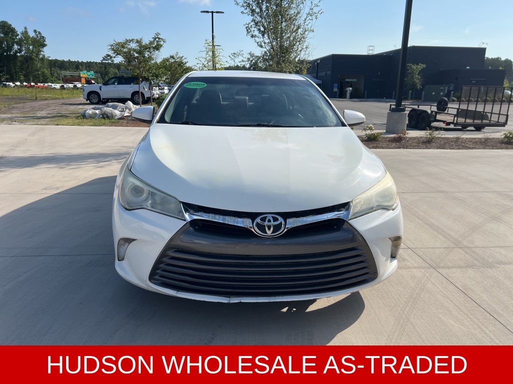 2015 White Toyota Camry LE FWD Sedan