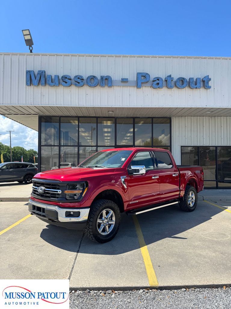 Red Metallic 2025 Ford F-150 XLT SuperCrew 4WD Pickup Truck Four-Wheel Drive Automatic