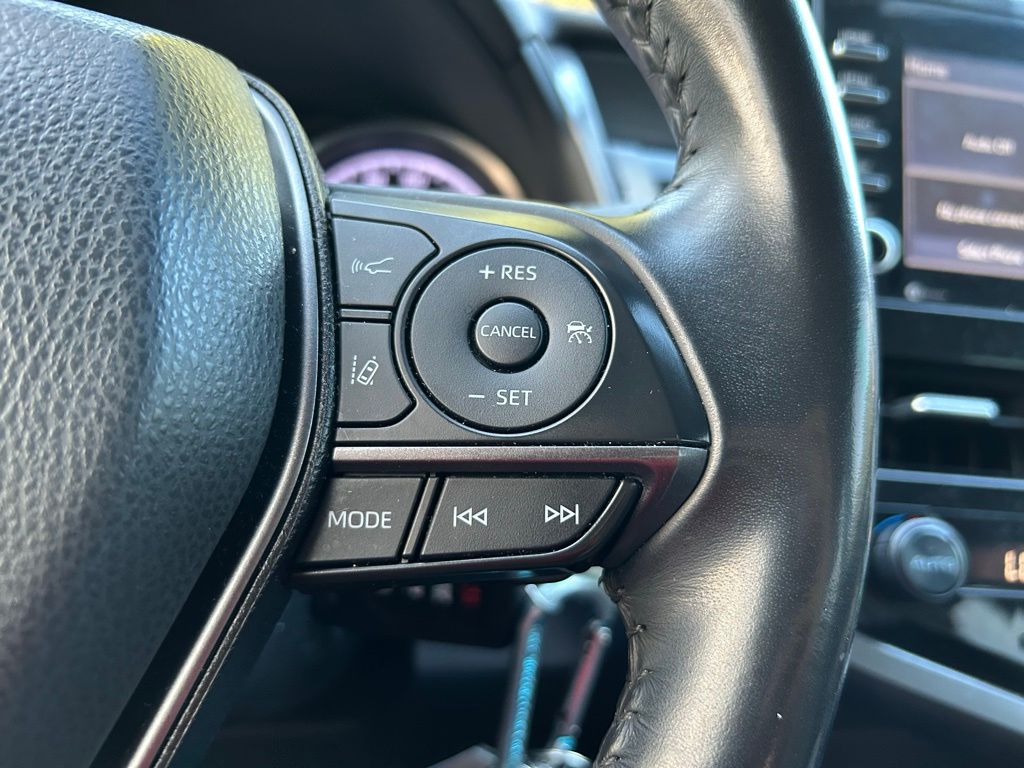 Thumbnail: 2021 Toyota Camry - 19