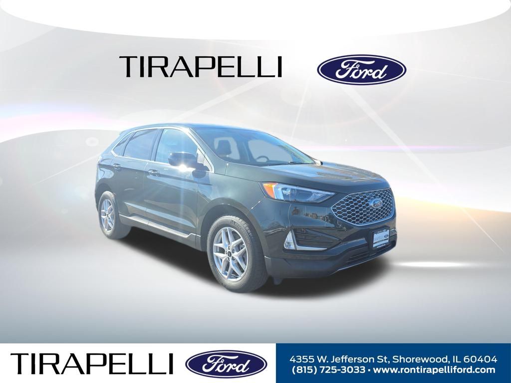 Certified Used 2024 Green Ford SEL image 7