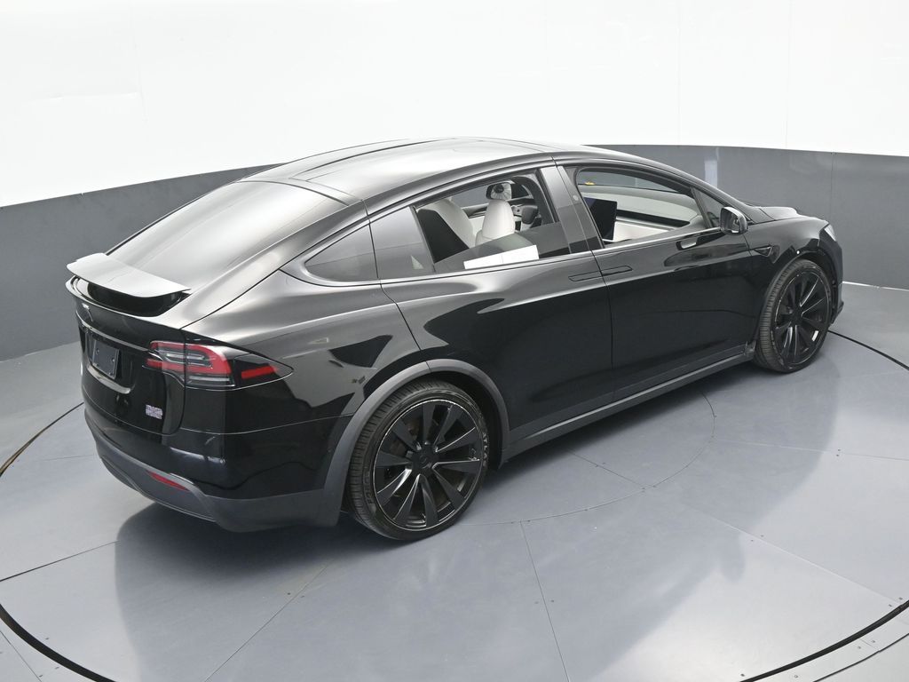 Used 2022 Black Tesla Plaid image 47