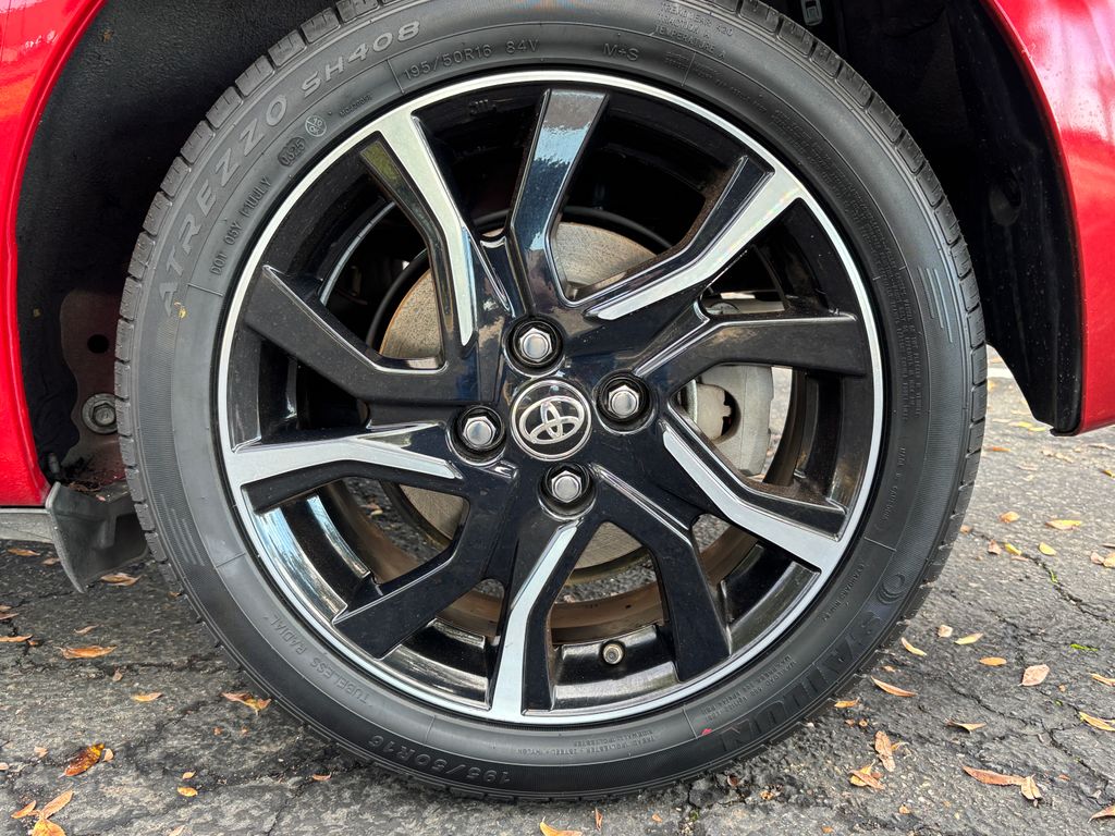 Thumbnail: 2016 Toyota Yaris - 26