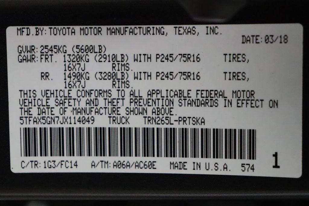 2018 Toyota Tacoma SR5 17