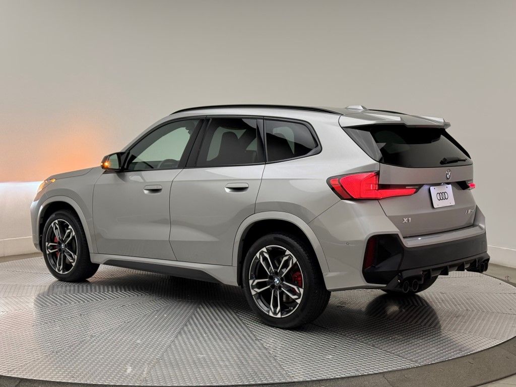 Thumbnail: 2024 BMW X1 - 12