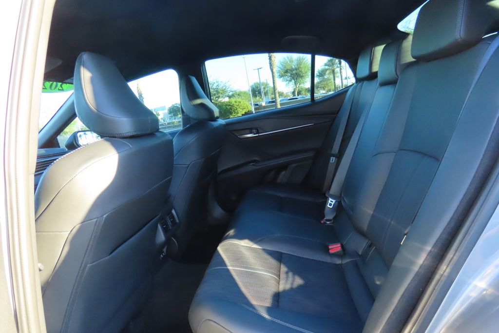 Thumbnail: 2025 Toyota Camry - 20