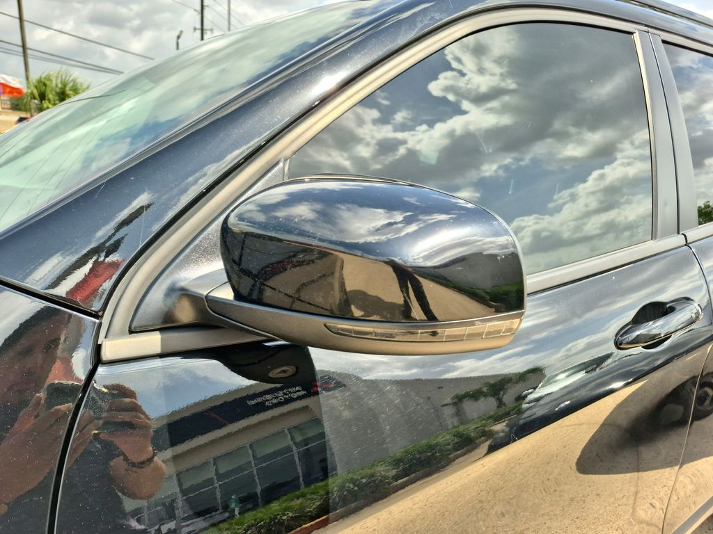 2023 Jeep Cherokee Altitude Black at Community Toyota