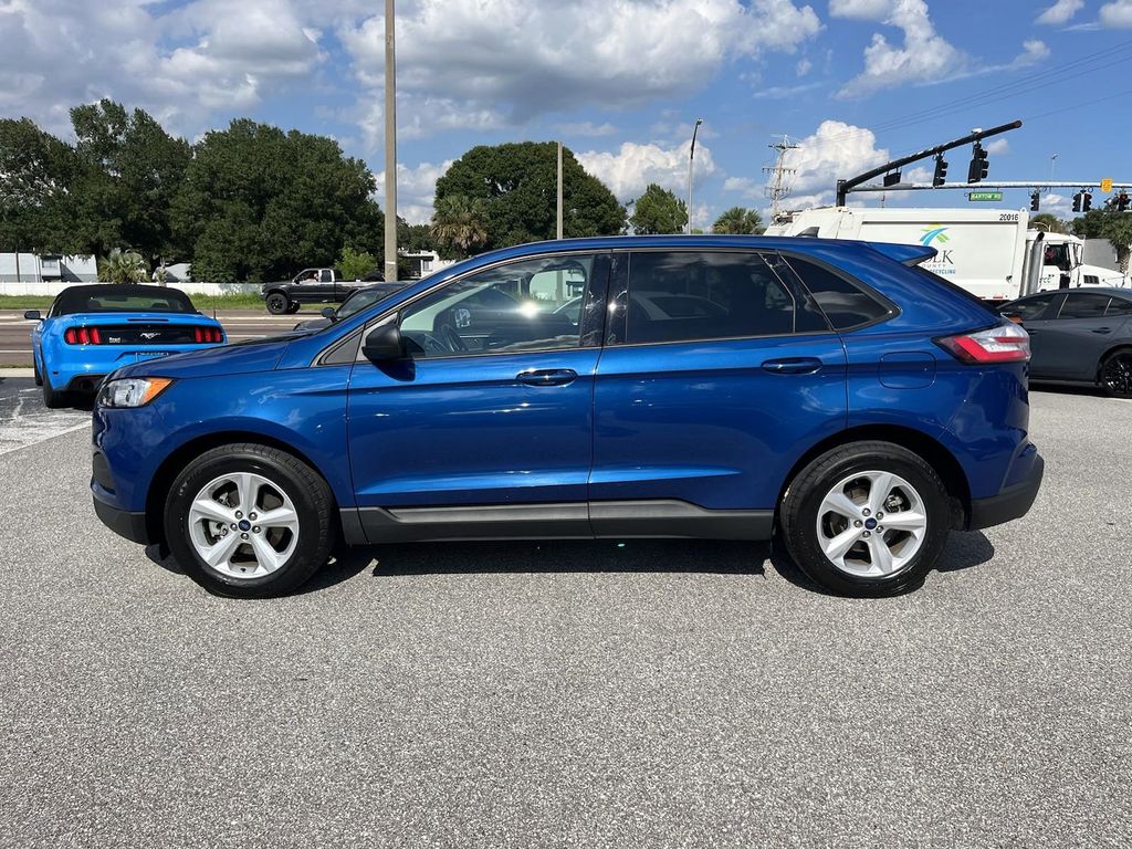 2020 Ford Edge SE 7