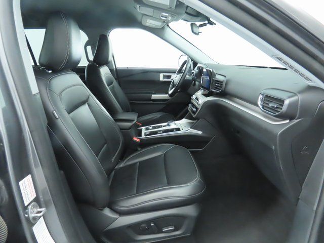Thumbnail: 2023 Ford Explorer - 20