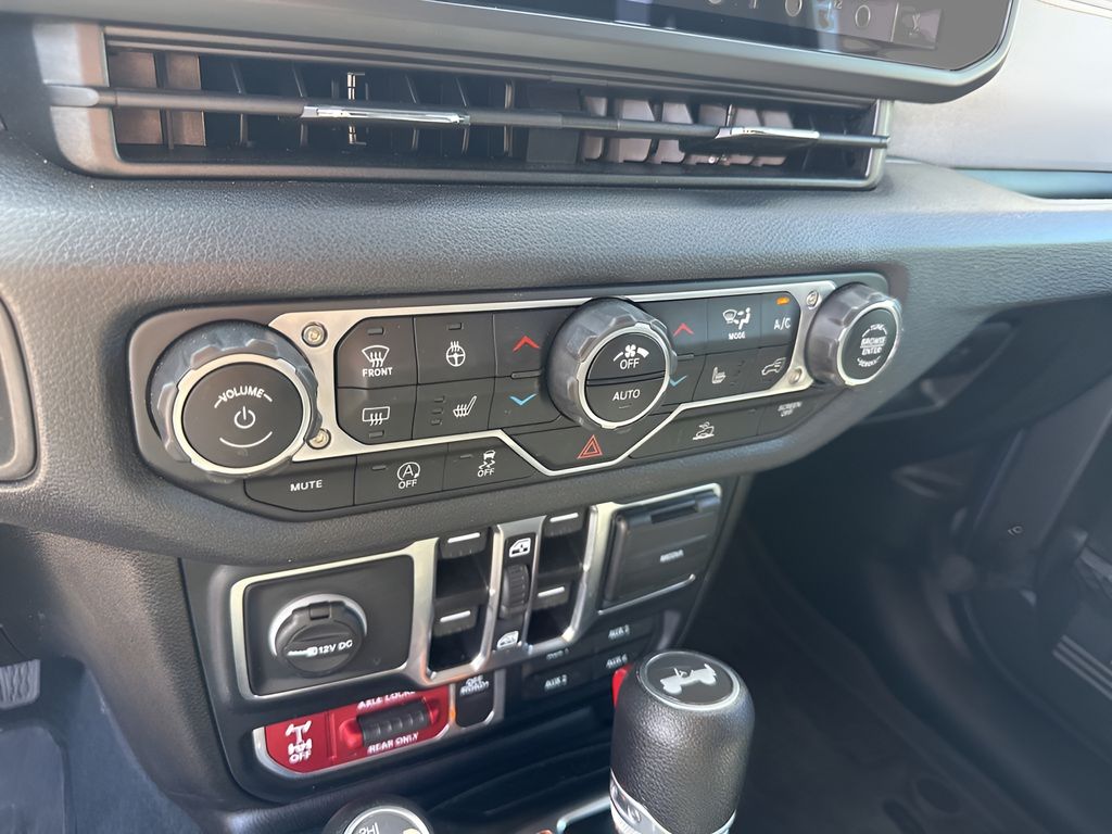 Used Car 2024 Jeep Wrangler  Willys For Sale Under $40,000 In Austin, Texas