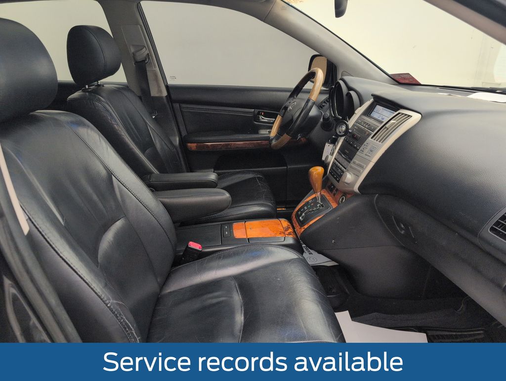 Used 2005 Black Lexus 330 image 13