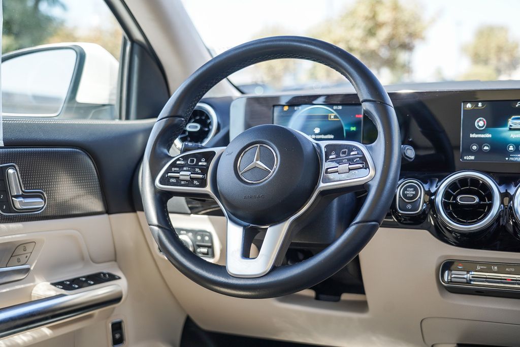 2022 Mercedes-Benz GLA GLA 250 15