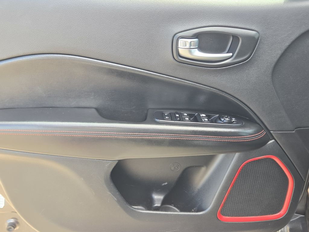 2019 Jeep Compass Trailhawk Gray at North Houston Mitsubishi