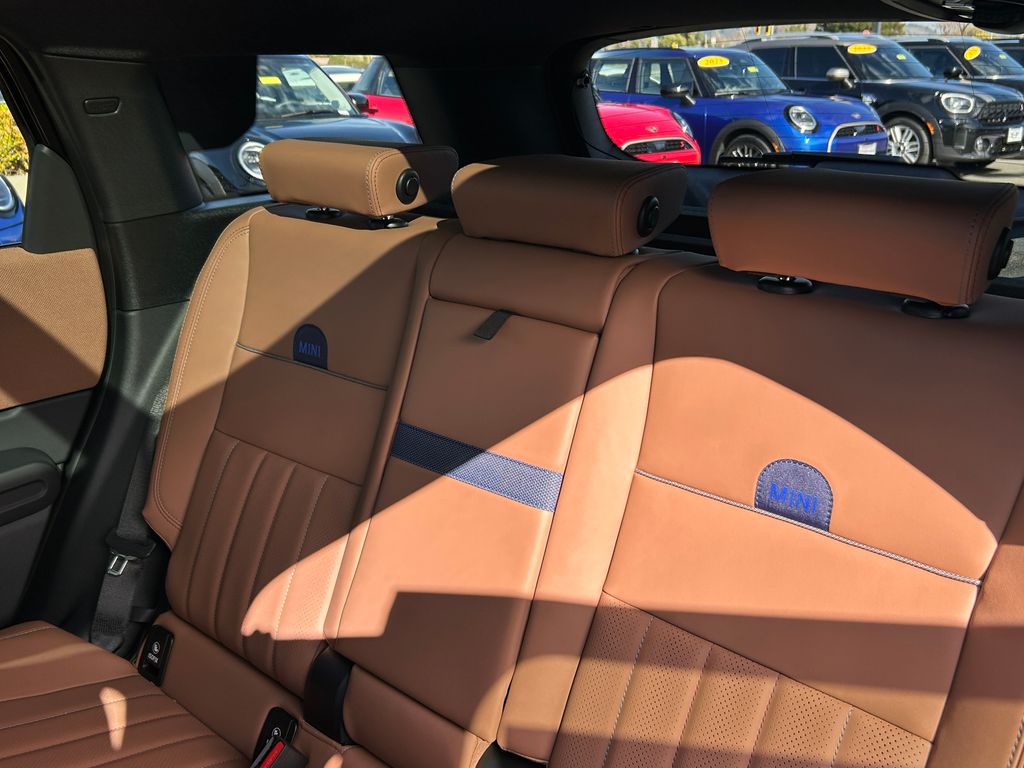 Thumbnail: 2026 MINI Cooper Countryman - 31