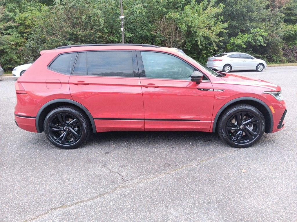 2024 Volkswagen Tiguan 2.0T SE R-Line Black 6