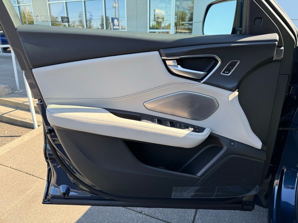 2025 Acura RDX Advance Package