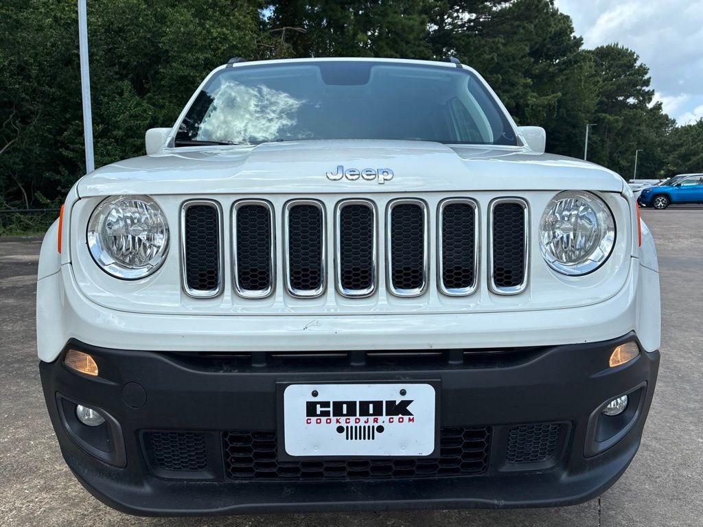 2018 Jeep Renegade Latitude White at Durrett Motor Company