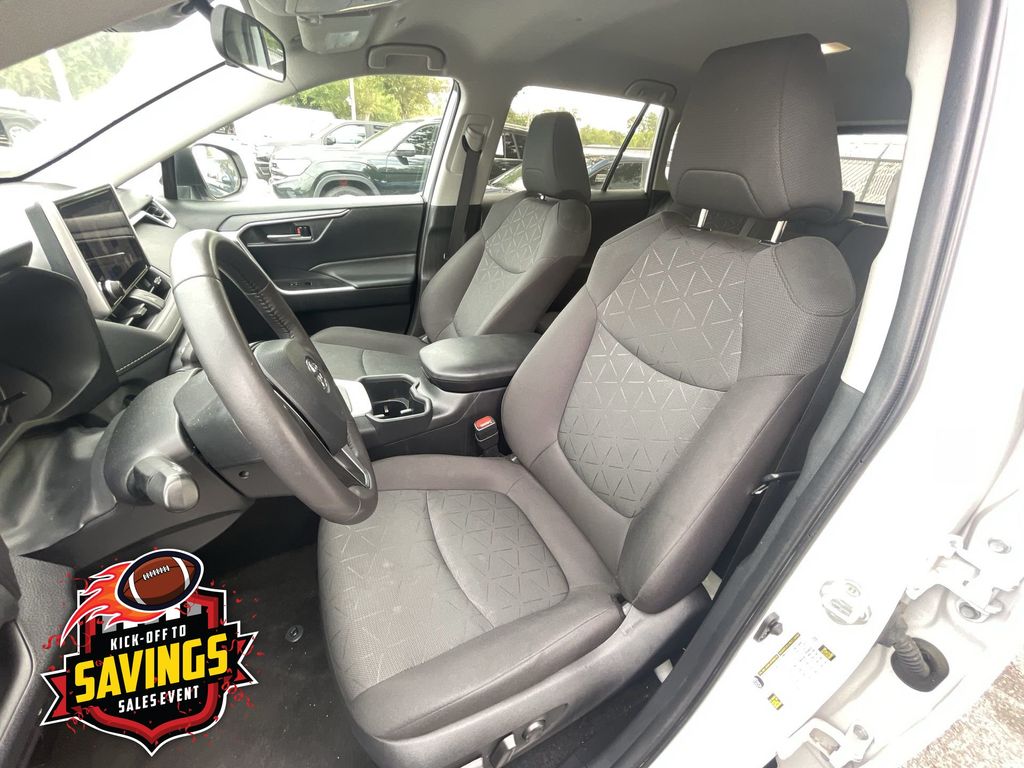 Used 2024 Toyota RAV4 SUV