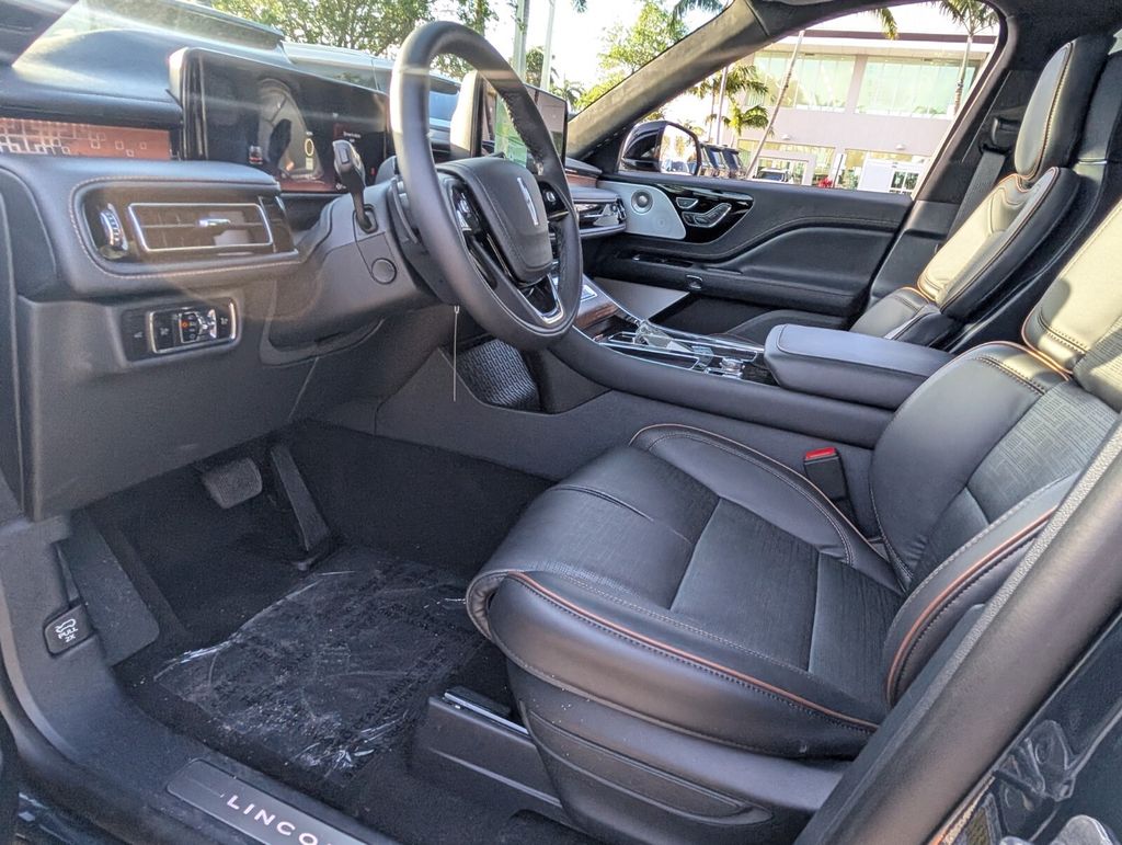 new 2026 Lincoln Aviator car, priced at $89,765