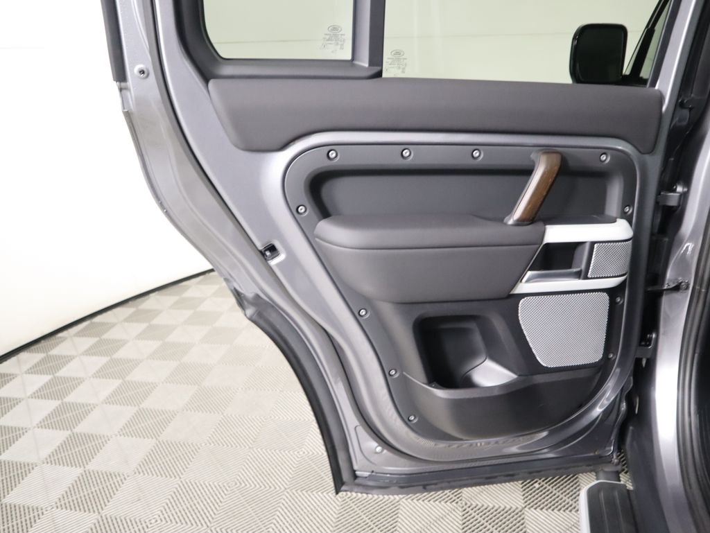 Thumbnail: 2024 Land Rover Defender - 27