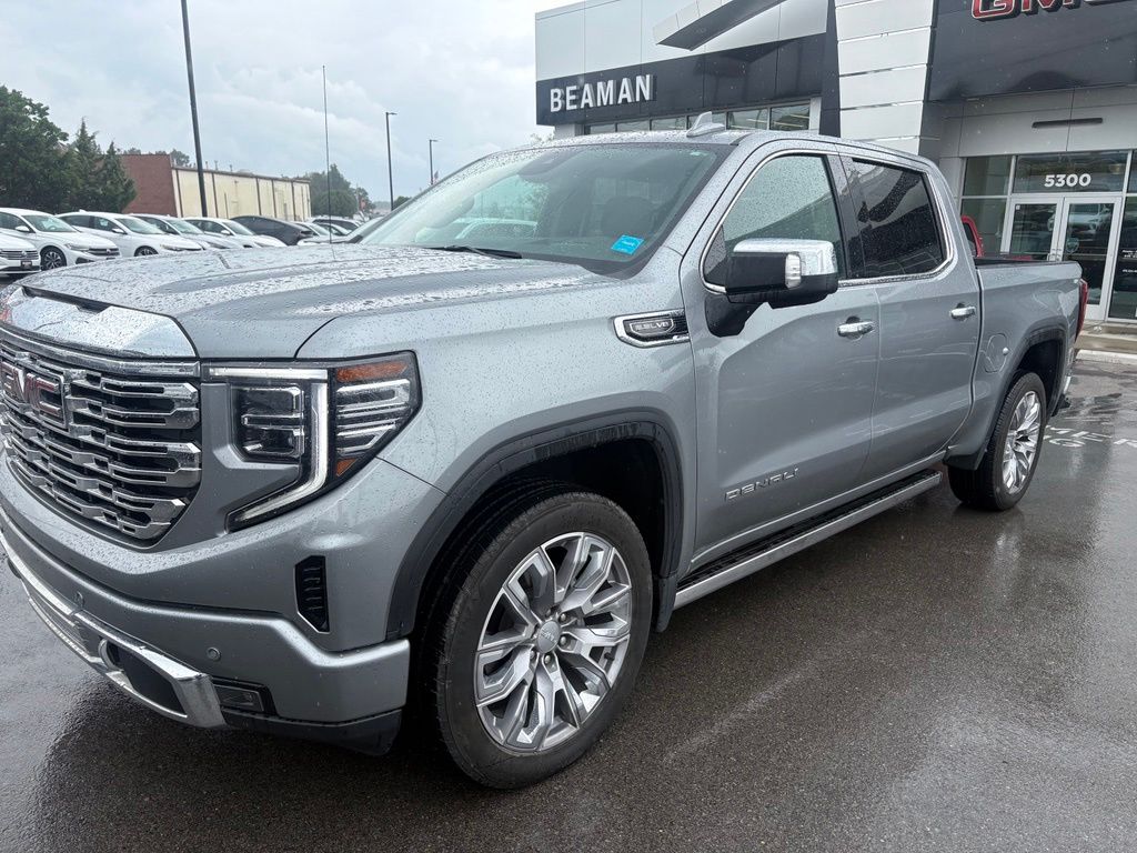 Used 2024 Silver GMC Denali image 2