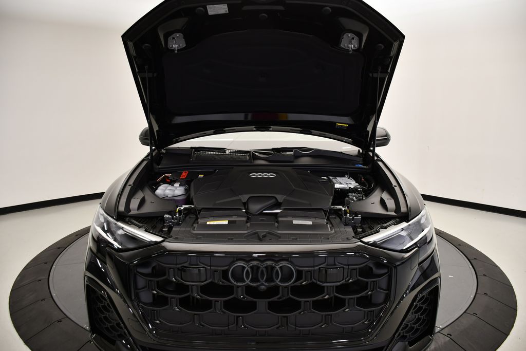 Thumbnail: 2026 Audi Q8 - 12