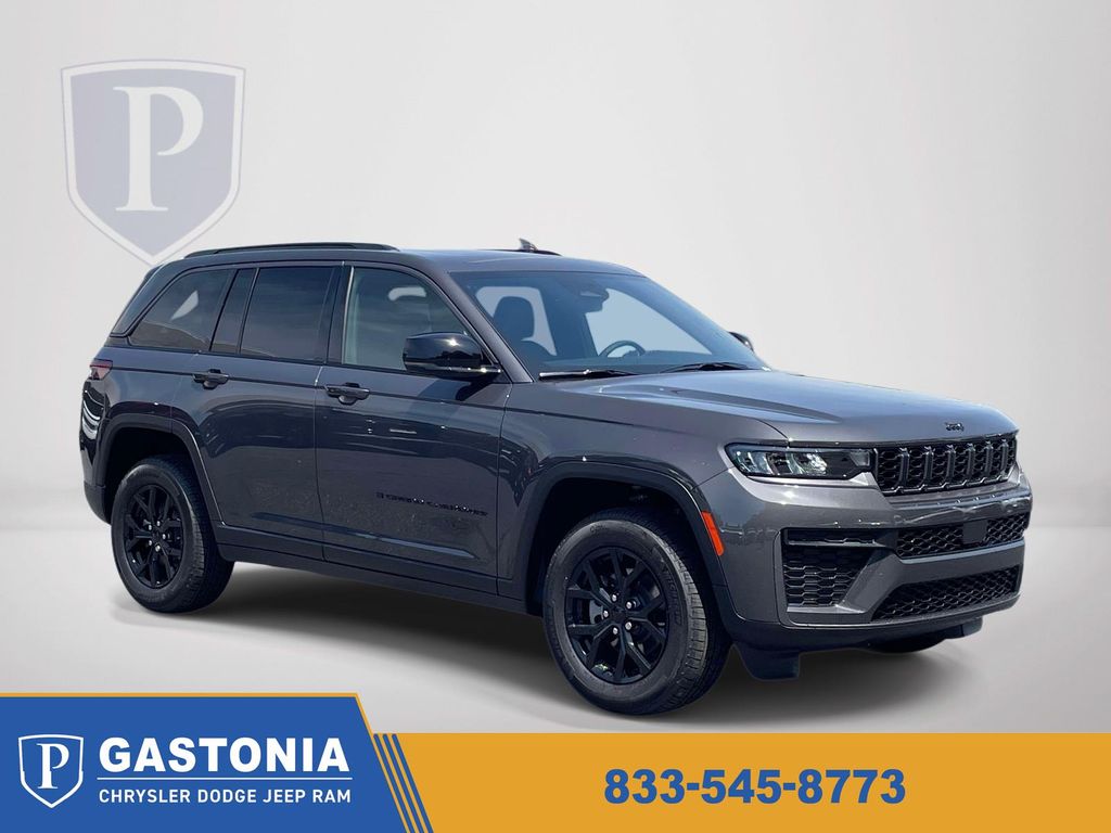 2026 Jeep Grand Cherokee Altitude