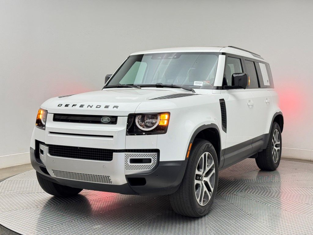 Thumbnail: 2023 Land Rover Defender - 7