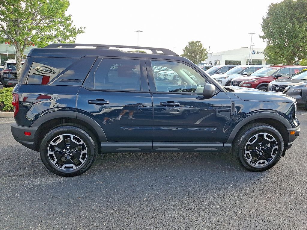 Thumbnail: 2023 Ford Bronco Sport - 7
