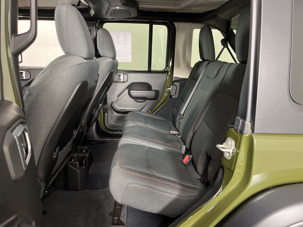 2024 Jeep Wrangler Rubicon 22