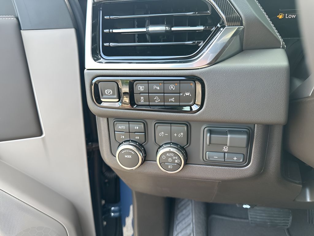 New 2026  GMC Elevation image 29