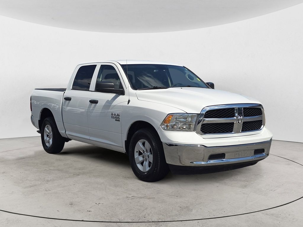 2022 Ram 1500 Classic SLT