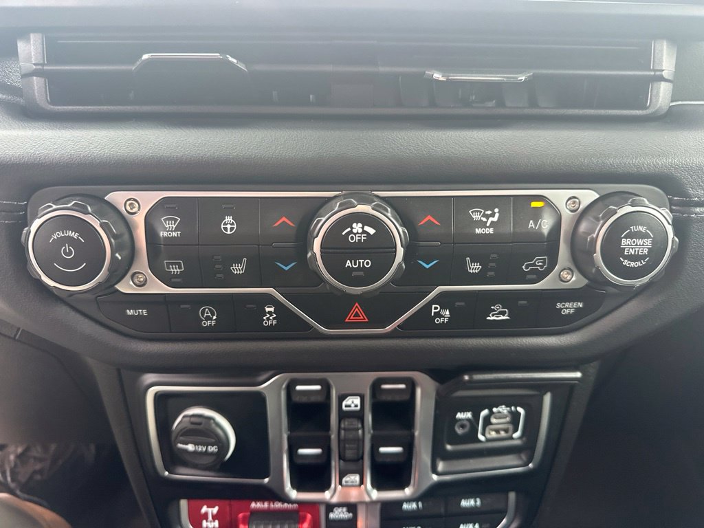 Used 2024 Jeep Gladiator Truck