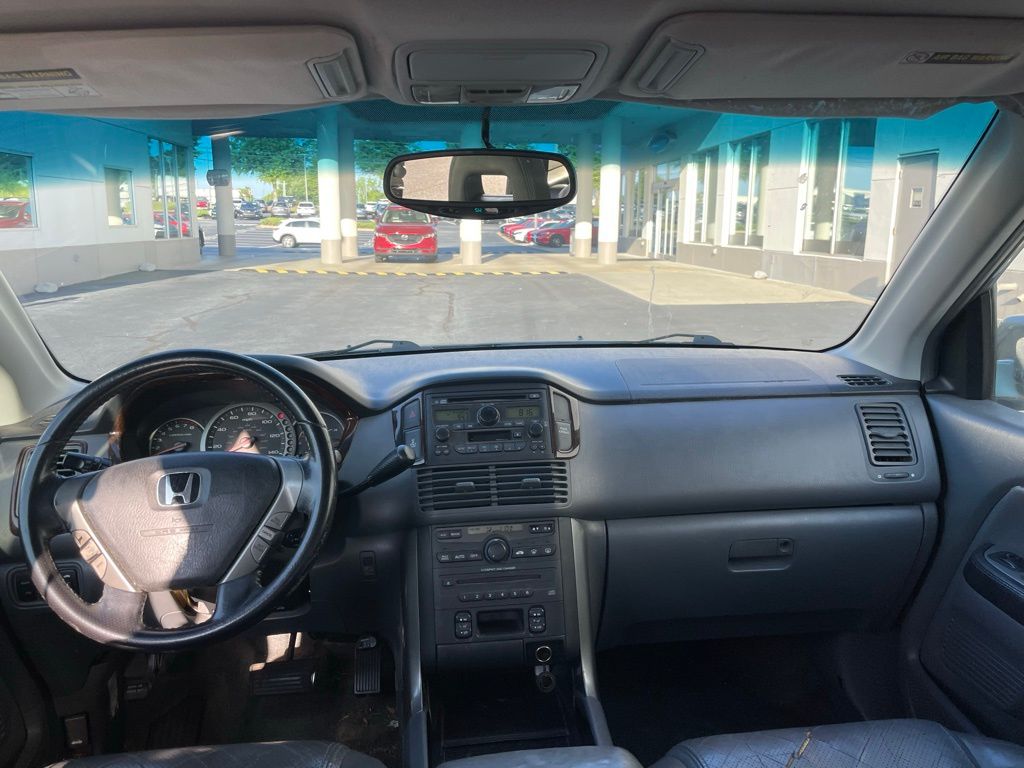 Thumbnail: 2005 Honda Pilot - 5