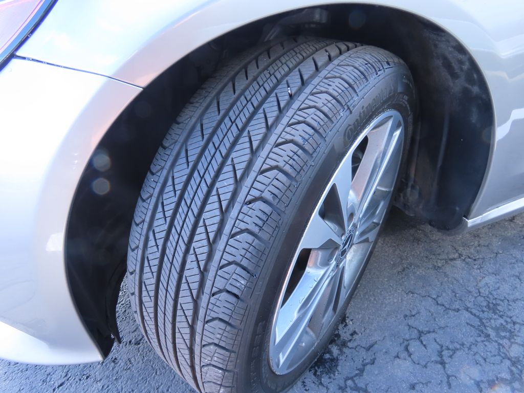 Thumbnail: 2019 Mercedes-Benz C-Class - 14