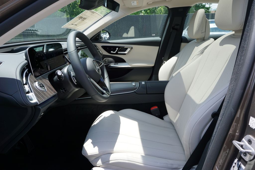 2025 Mercedes-Benz E-Class E 350 23