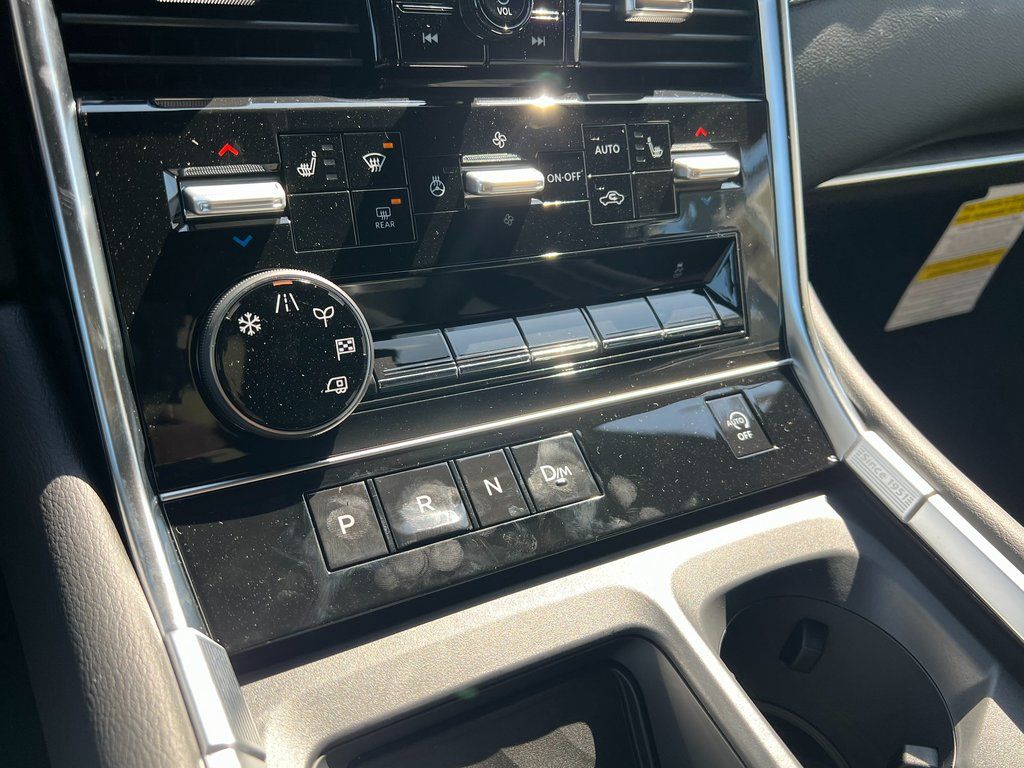 2026 Nissan Armada SL - Photo 23