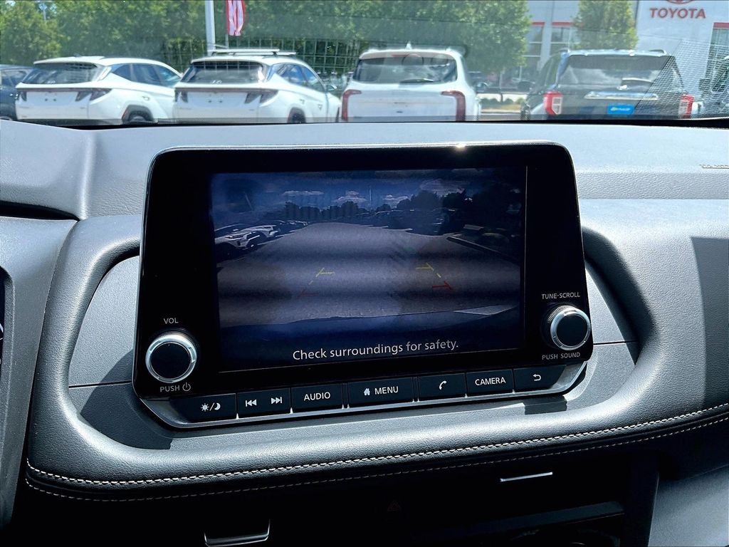 2025 Nissan Rogue — photo 19