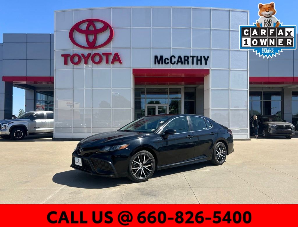 Midnight Black Metallic 2024 Toyota Camry Sedan Front-Wheel Drive 8-Speed Automatic